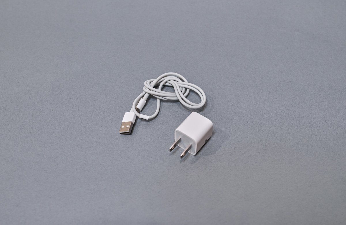 充電器（Lightning/Type-C/Micro-B/Apple watch)
